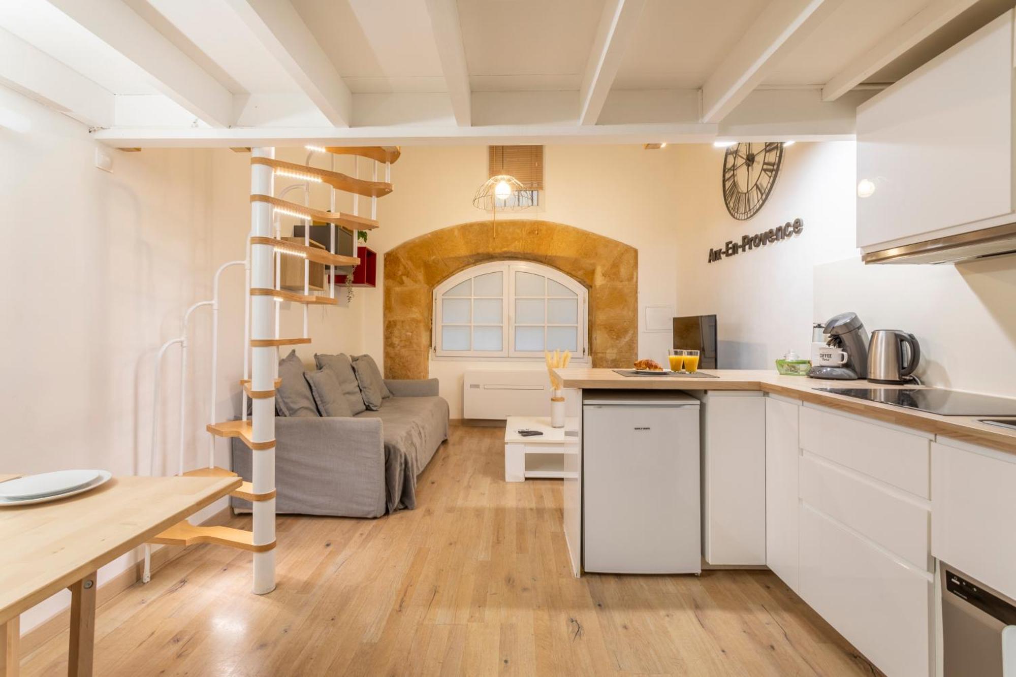 Studio Cardeurs เอ็ก-ซอง-โพรวองซ์ ภายนอก รูปภาพ